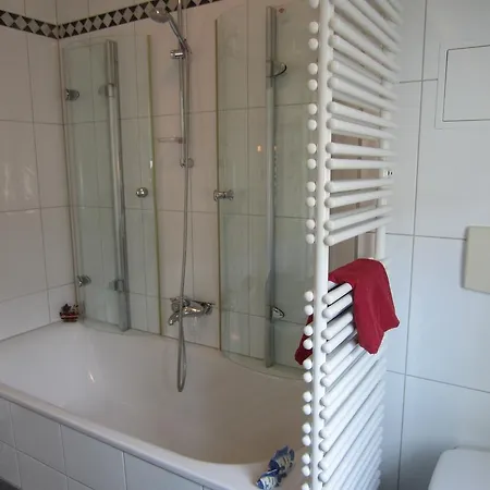 Ferienwohnung Seeadler Nr. 3 - Am Lindenpark Apartmán Ostseebad Kühlungsborn